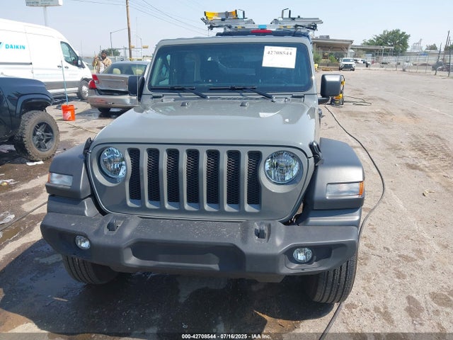 1C4GJXAN8MW756497 Jeep Wrangler