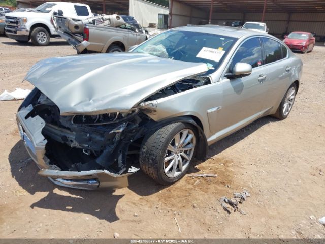 2013 JAGUAR XF SAJWA0ES8DPS75616 Photo 1
