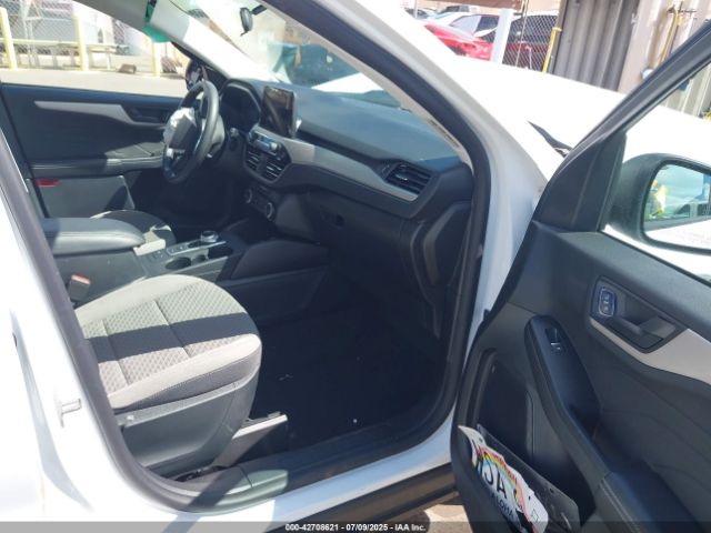 2022 FORD ESCAPE 1FMCU0G65NUB28323 Photo 4