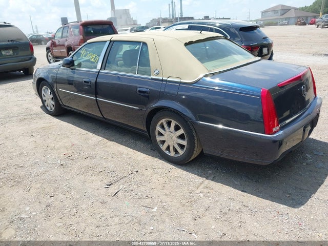 2007 CADILLAC DTS 1G6KD57Y77U183585 Photo 2