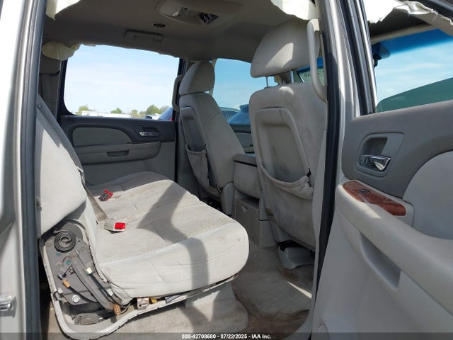 42708680 :رقم المزاد ، 1GKFC16088R172903 vin ، 2008 Gmc Yukon Xl 1500 Sle مزاد بيع