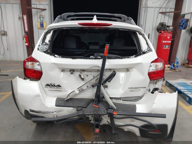 Subaru naturally aspirated 2016 JF2GPANC6G8326742 Image 6