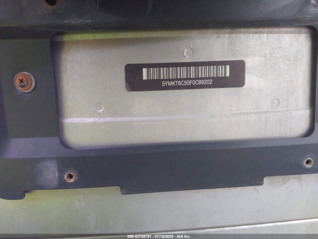 5YMKT6C50F0C89202 BMW 2015