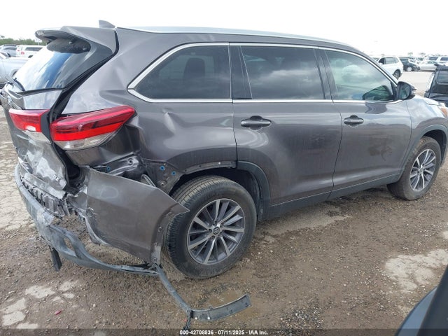 5TDKZRFH8KS303835 Toyota 2gr-fks