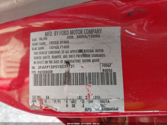 2000 FORD ESCORT 3FAFP13P5YR259721 Photo 8