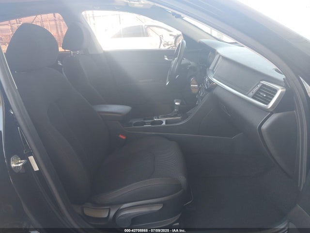 5XXGT4L37KG336880 KIA gdi