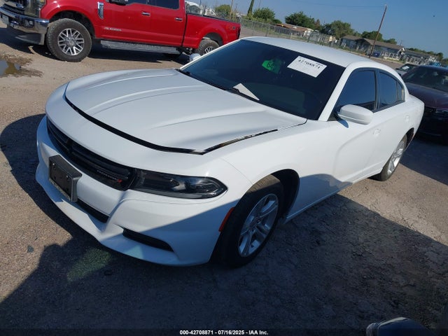 Dodge Charger 2022 2C3CDXBG1NH239567 Image 2