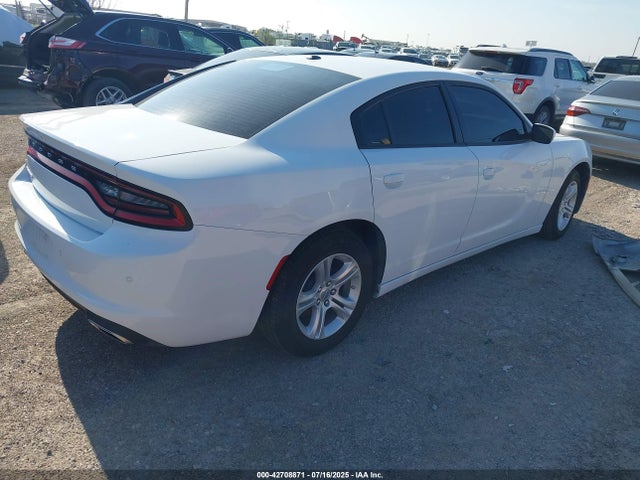 Dodge Charger 2022 2C3CDXBG1NH239567 Image 4