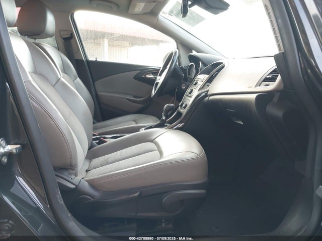 1G4PR5SK6F4186205 Buick lea
