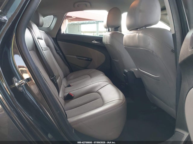 1G4PR5SK6F4186205 Buick lea