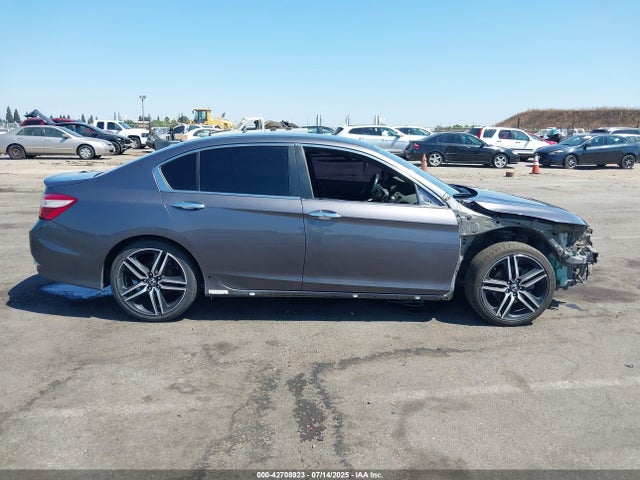 1HGCR2F14HA213992 Honda k24w1