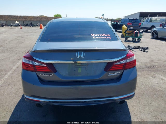 1HGCR2F14HA213992 Honda k24w1