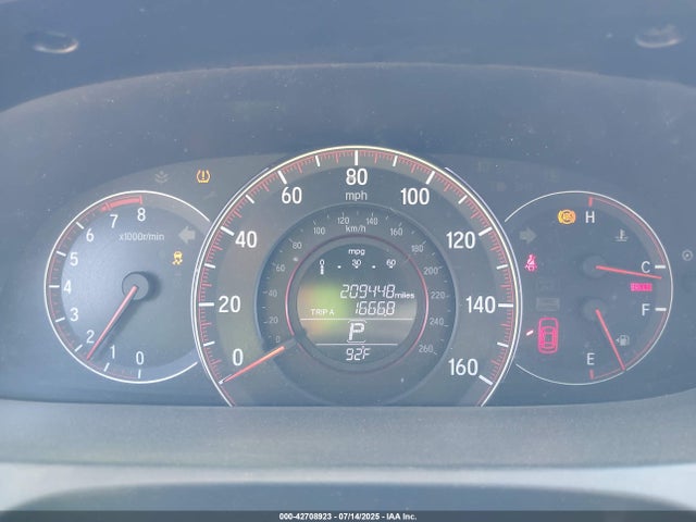 1HGCR2F14HA213992 Honda k24w1