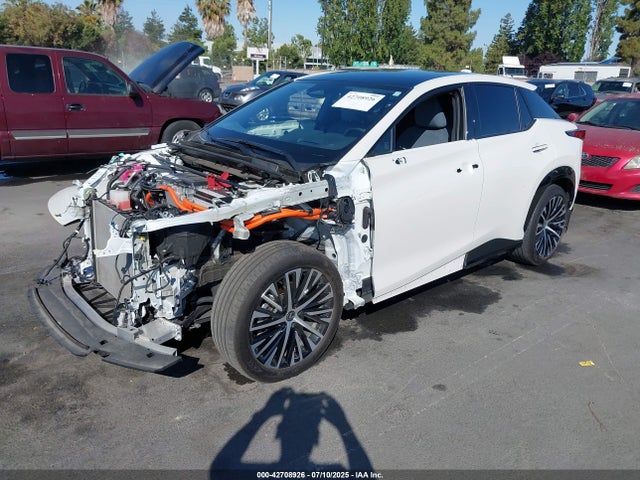 JTJAAAAB4PA009213 Lexus 2023
