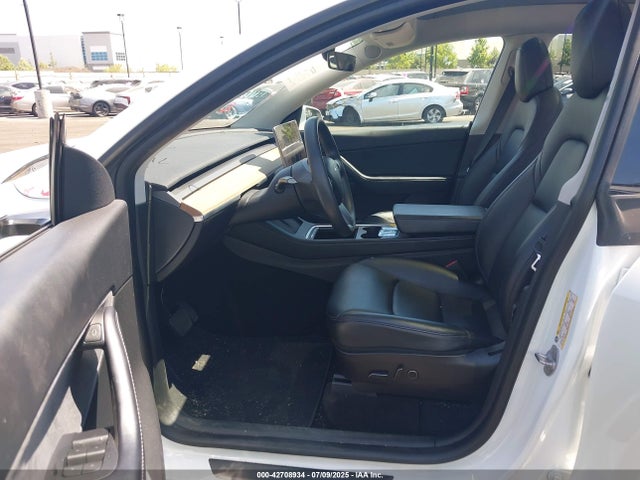 2022 TESLA MODEL Y 7SAYGDEE3NF363270 Photo 4