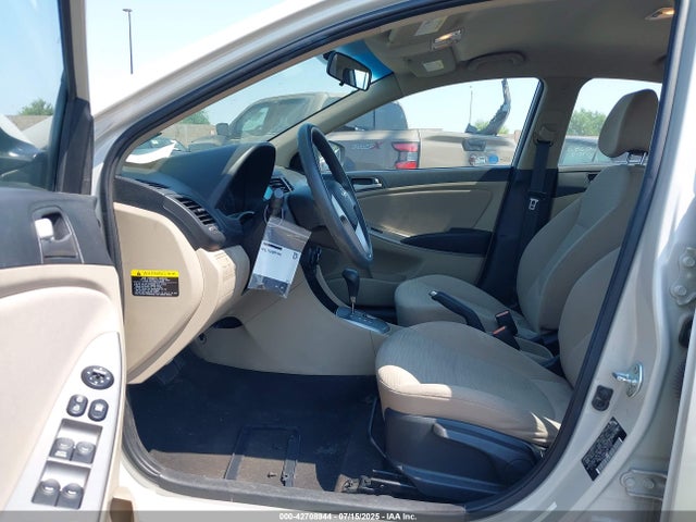 KMHCT4AE1HU205607 Hyundai 2017
