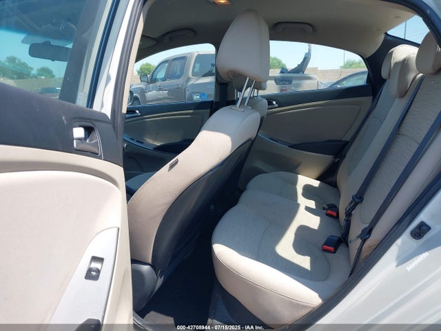 KMHCT4AE1HU205607 Hyundai 2017