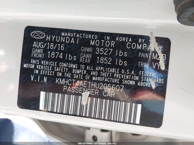 KMHCT4AE1HU205607 Hyundai 2017