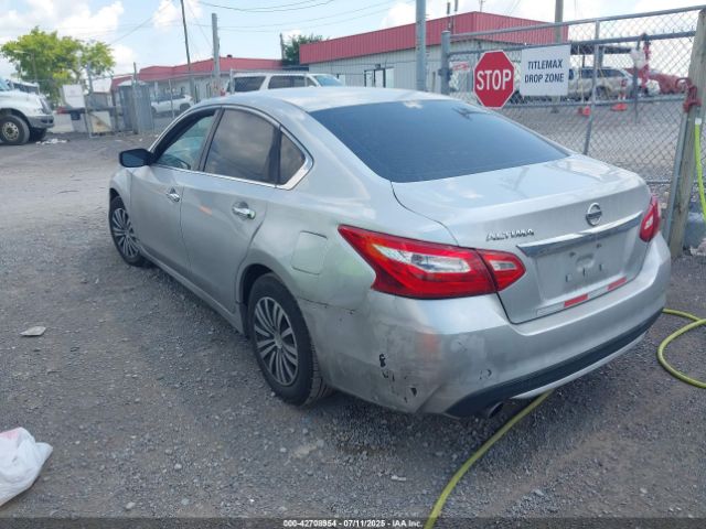 2017 NISSAN ALTIMA 1N4AL3AP1HN348290 Photo 2