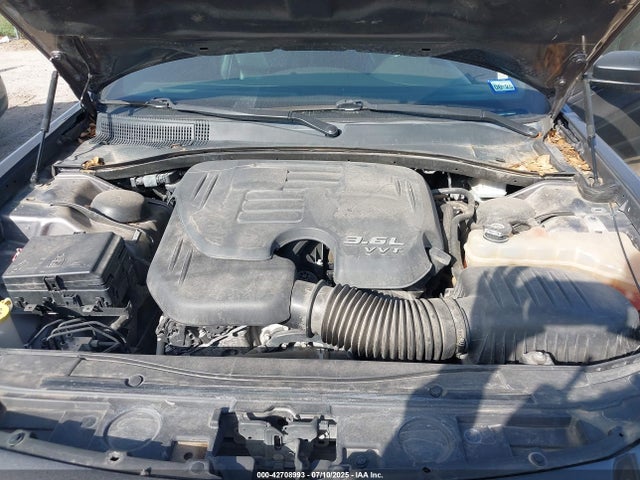 Chrysler 300 2018 2C3CCAAG6JH143042 Image 10