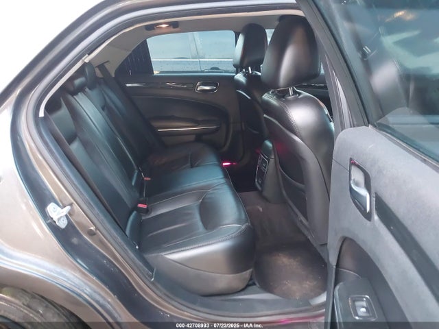Chrysler 300 2018 2C3CCAAG6JH143042 Image 8