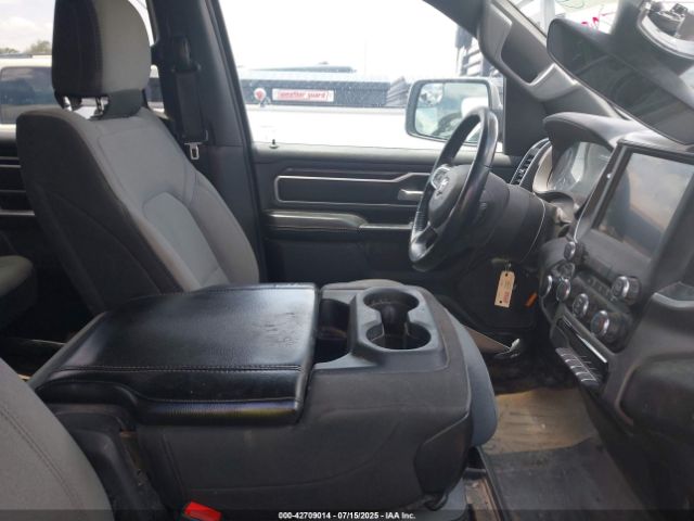 2023 RAM 1500 1C6SRFMT8PN627314 Photo 4