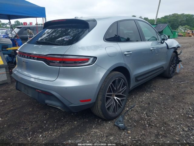 2022 PORSCHE MACAN WP1AA2A50NLB02183 Photo 3