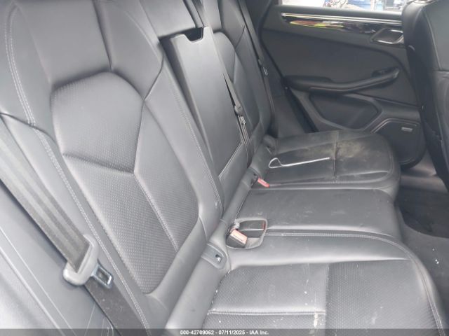 2022 PORSCHE MACAN WP1AA2A50NLB02183 Photo 7