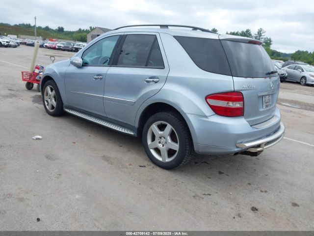 2008 MERCEDES-BENZ ML 550 4JGBB72E08A382388 Photo 2