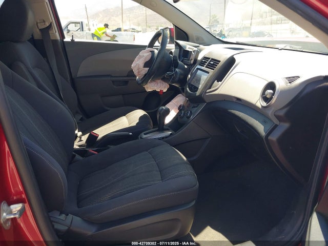 1G1JC6SGXF4108113 Chevrolet lwe
