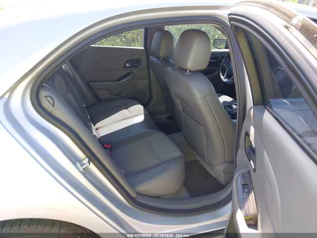 Chevrolet lkw 2014 1G11C5SL5EF157116 Image 8