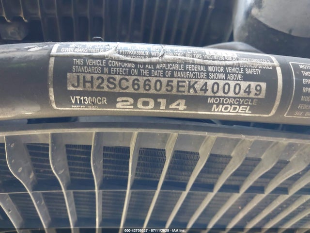 JH2SC6605EK400049 Honda Sc61e-5000001