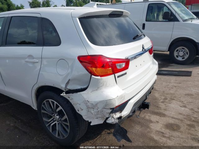 2018 MITSUBISHI OUTLANDER SPORT JA4AR3AU6JU022232 Photo 5