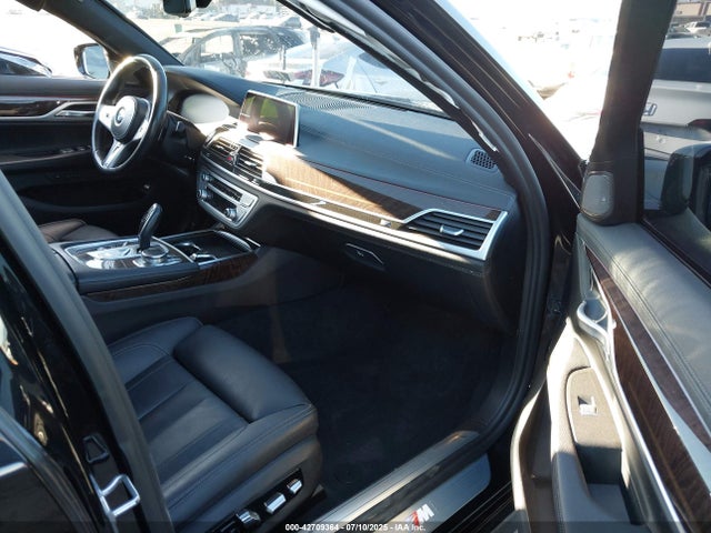 WBA7T2C03LGL17910 BMW 740I