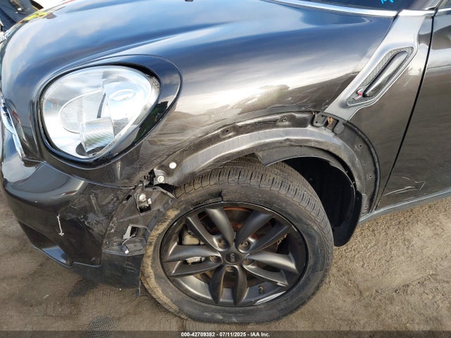 2015 MINI COUNTRYMAN WMWZC3C54FWT06807 Photo 5
