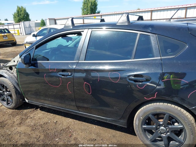 Subaru na 2017 4S3GTAA61H3701249 Image 14
