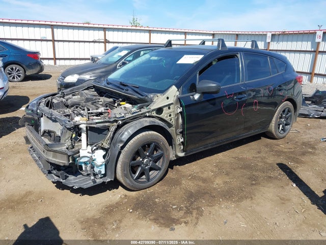 Subaru na 2017 4S3GTAA61H3701249 Image 2