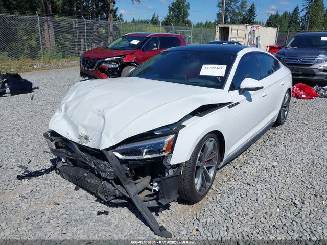 WAUC4CF52KA072298 Audi 2019
