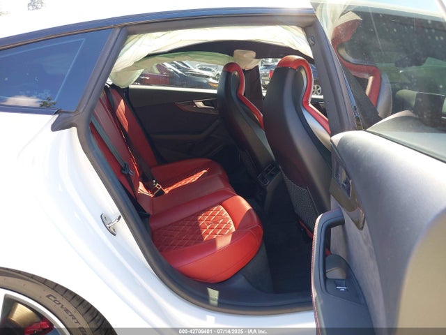 WAUC4CF52KA072298 Audi 2019