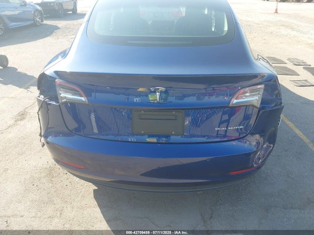 2019 TESLA MODEL 3 5YJ3E1EB0KF187386 Photo 5