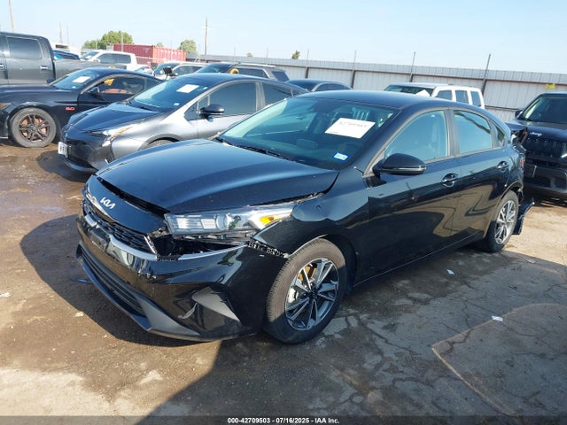 Продажа на аукционе авто 2024 Kia Forte Lxs, vin: 3KPF24AD9RE818280, номер лота: 42709503