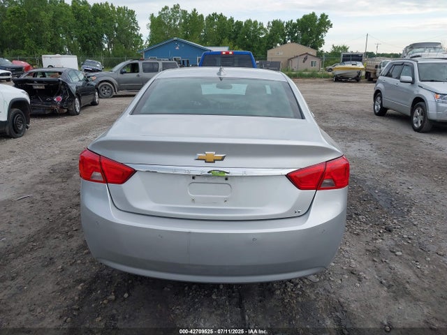 Chevrolet lkw 2015 2G1115SL5F9205391 Image 16