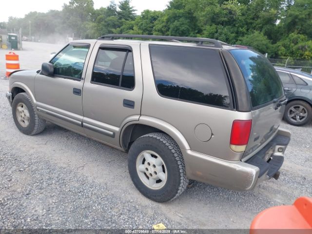 2000 CHEVROLET BLAZER 1GNDT13W6Y2108340 Photo 2