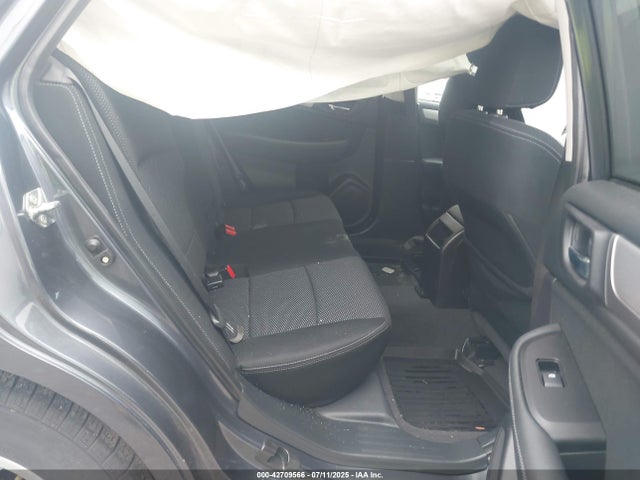 Subaru u5 2017 4S4BSAHC4H3340135 Image 8