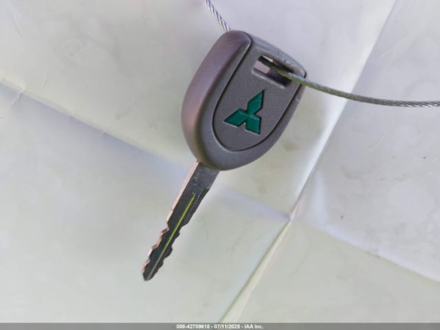 2005 MITSUBISHI ENDEAVOR 4A4MN41S65E012893 Photo 10