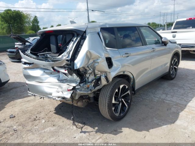 2024 MITSUBISHI OUTLANDER JA4J3VA81RZ088959 Photo 3