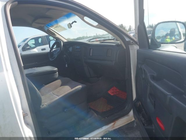2002 DODGE RAM 1500 1D7HA16K72J222133 Photo 4