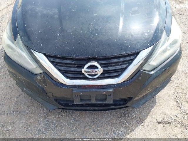 1N4AL3AP2GN389011 Nissan 2016