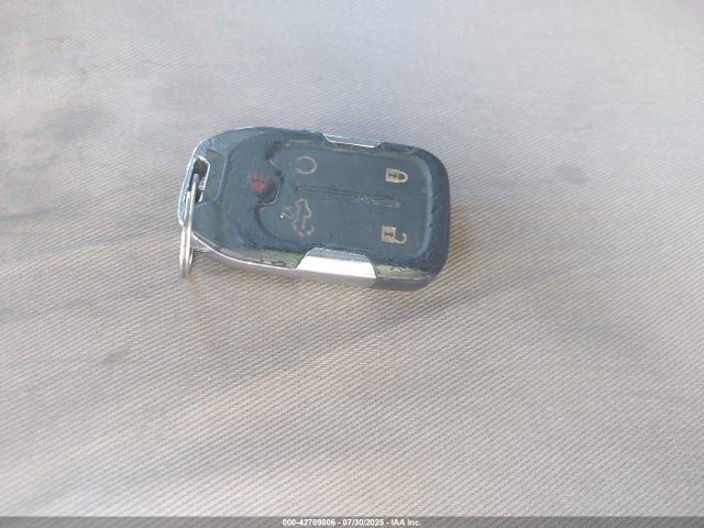 1GC4YNE70MF282852 Chevrolet l8t