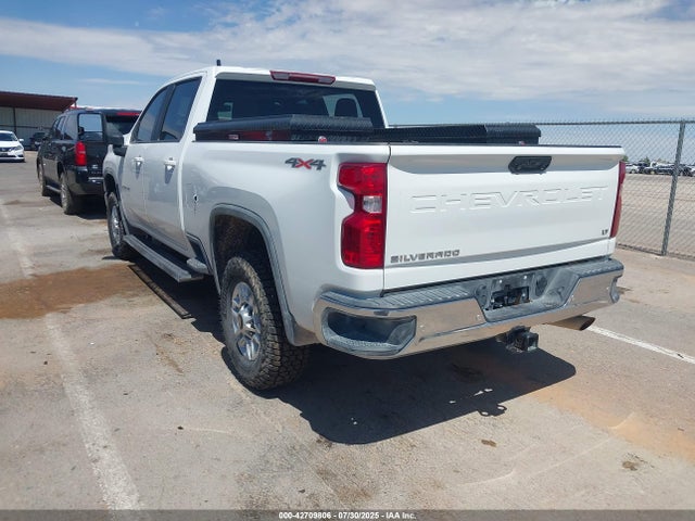 1GC4YNE70MF282852 Chevrolet l8t